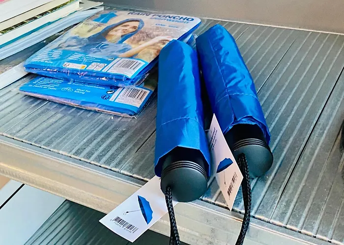 Private Studio, Patio Garden And Free Car Parking Amsterdam